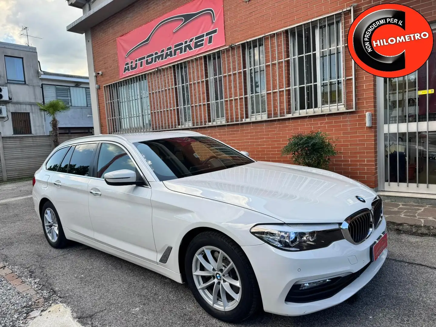 BMW 520 d 190cv Touring Luxury auto Blanc - 1