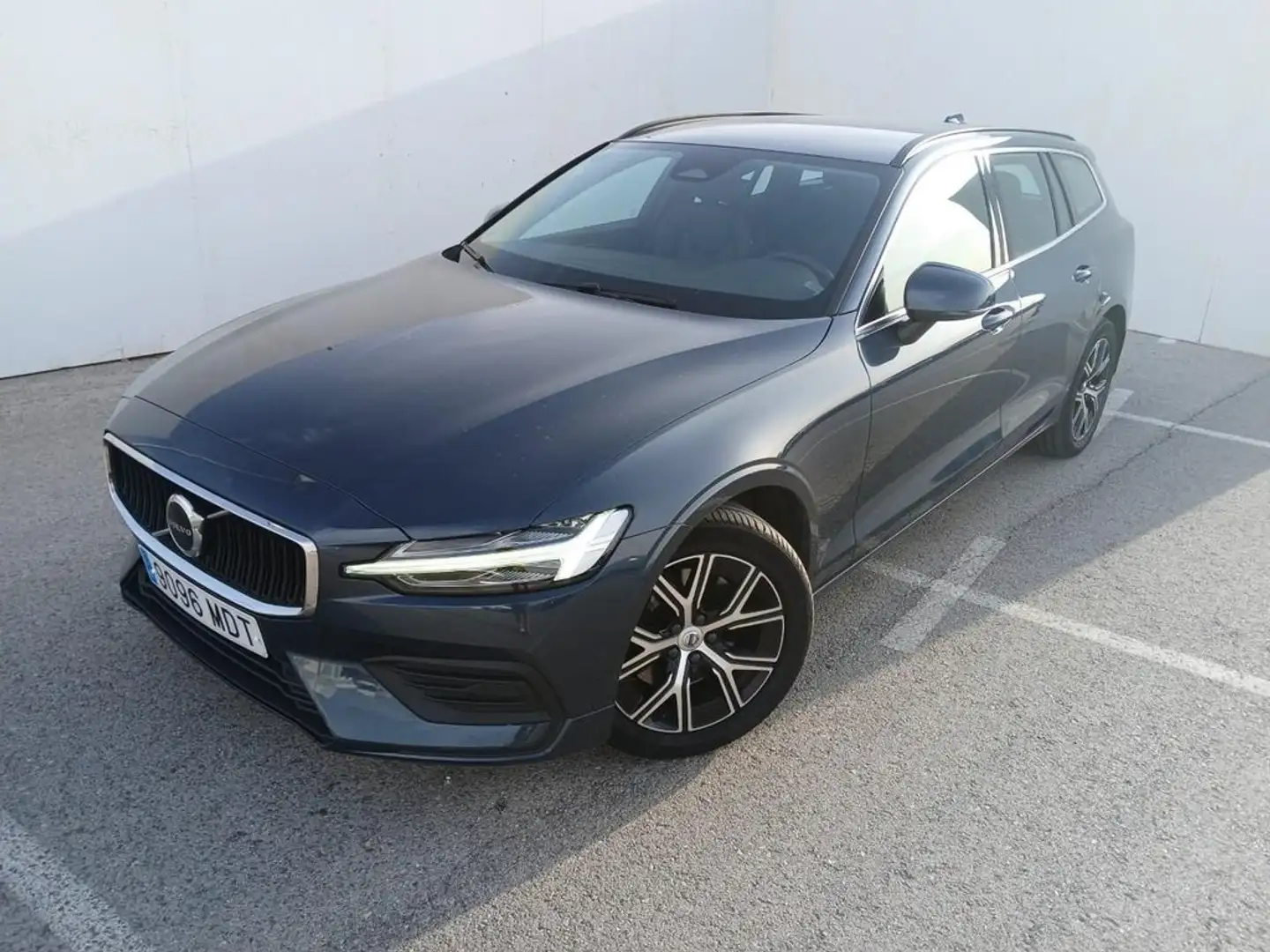 Volvo V60 2.0 B4 (D) Core Auto Azul - 1