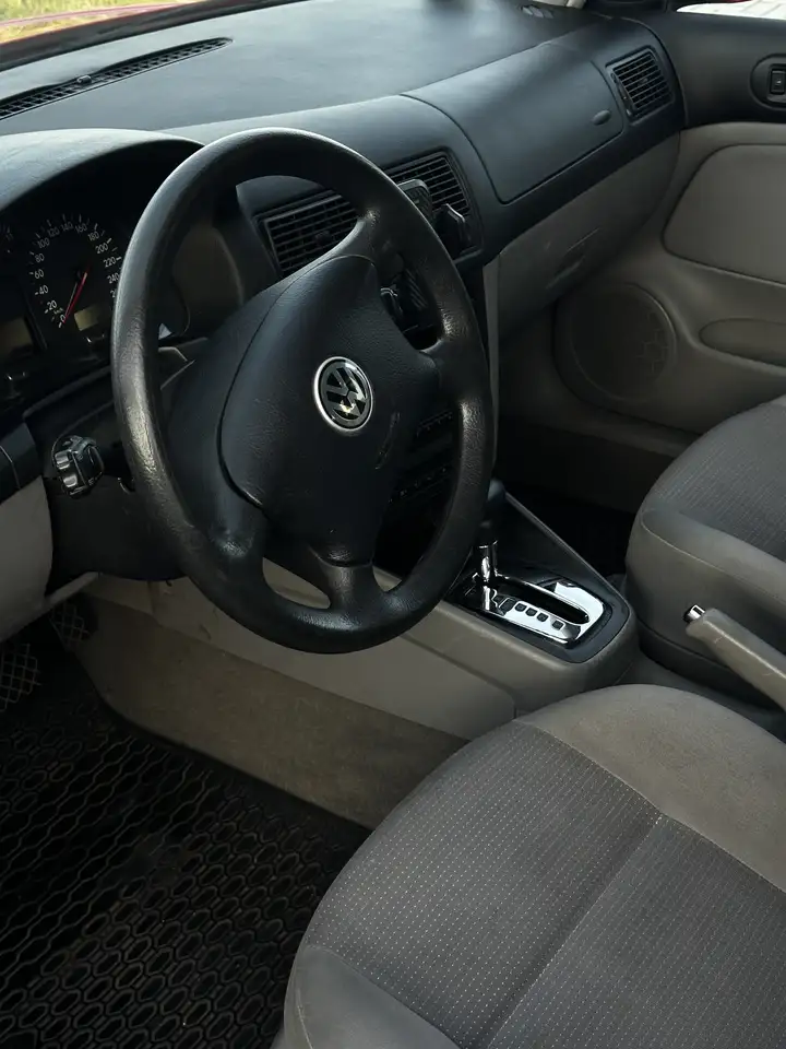 Volkswagen Golf 1.6 Automatik Special Edition • Zahnr. NEU • Klima, foto 9