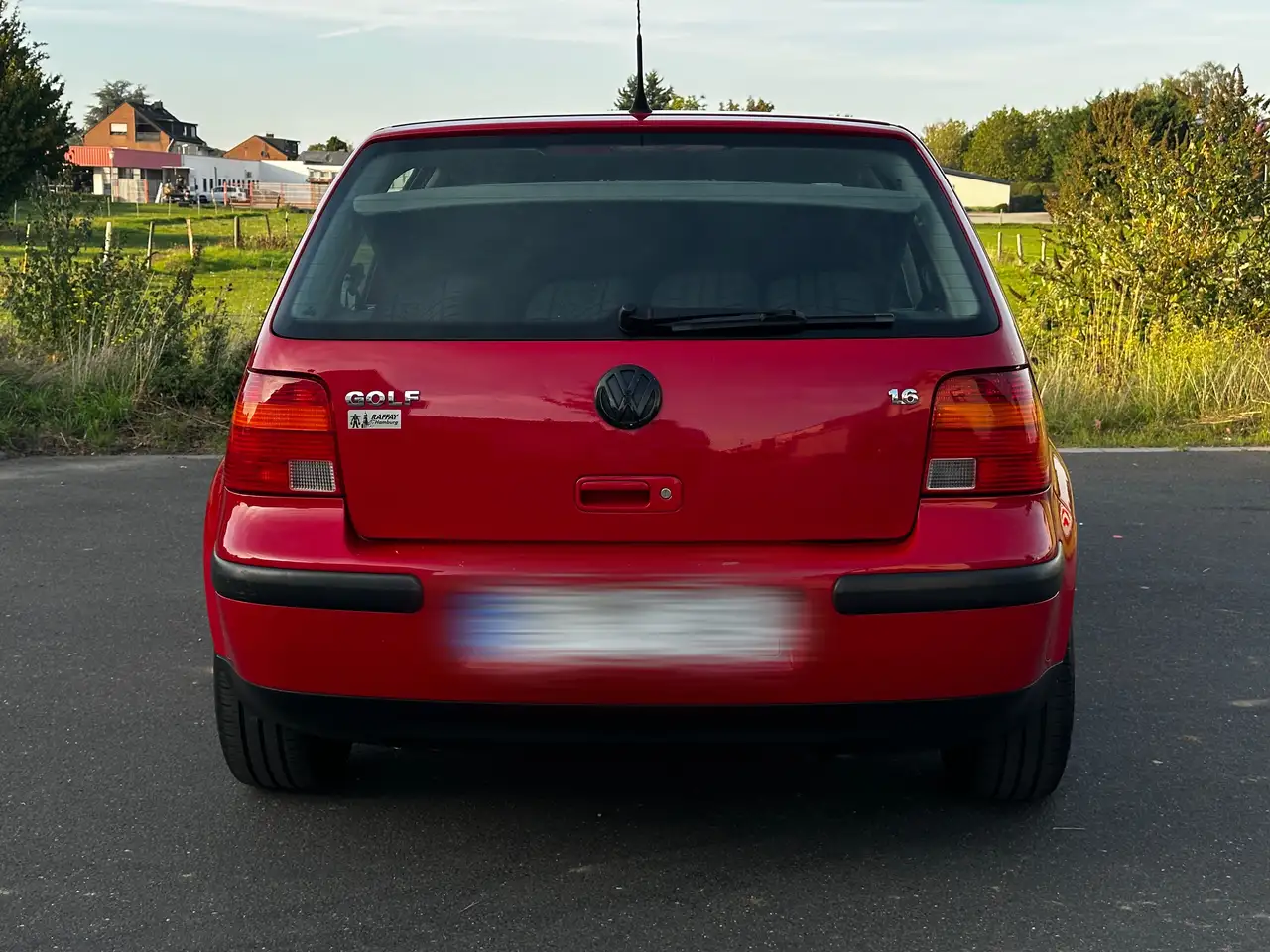 Volkswagen Golf 1.6 Automatik Special Edition • Zahnr. NEU • Klima, foto 5