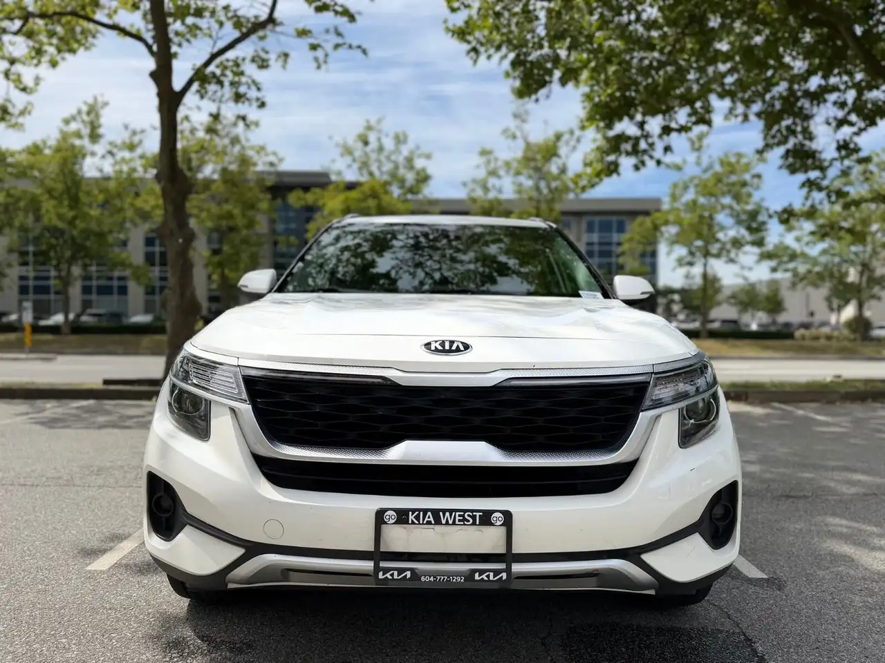 Kia Seltos снимка Kia Seltos