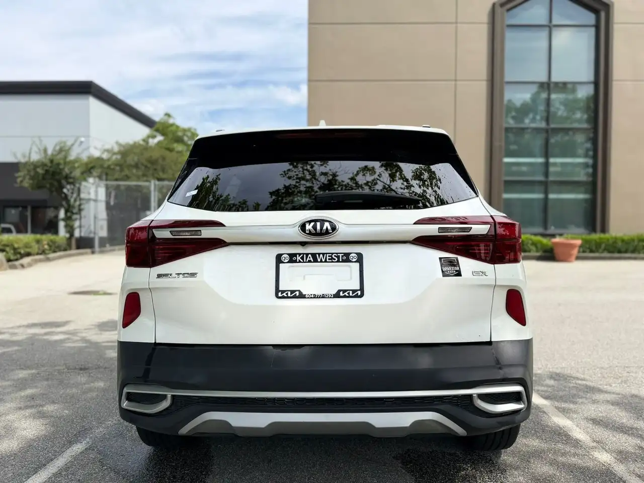 Kia Seltos снимка Kia Seltos