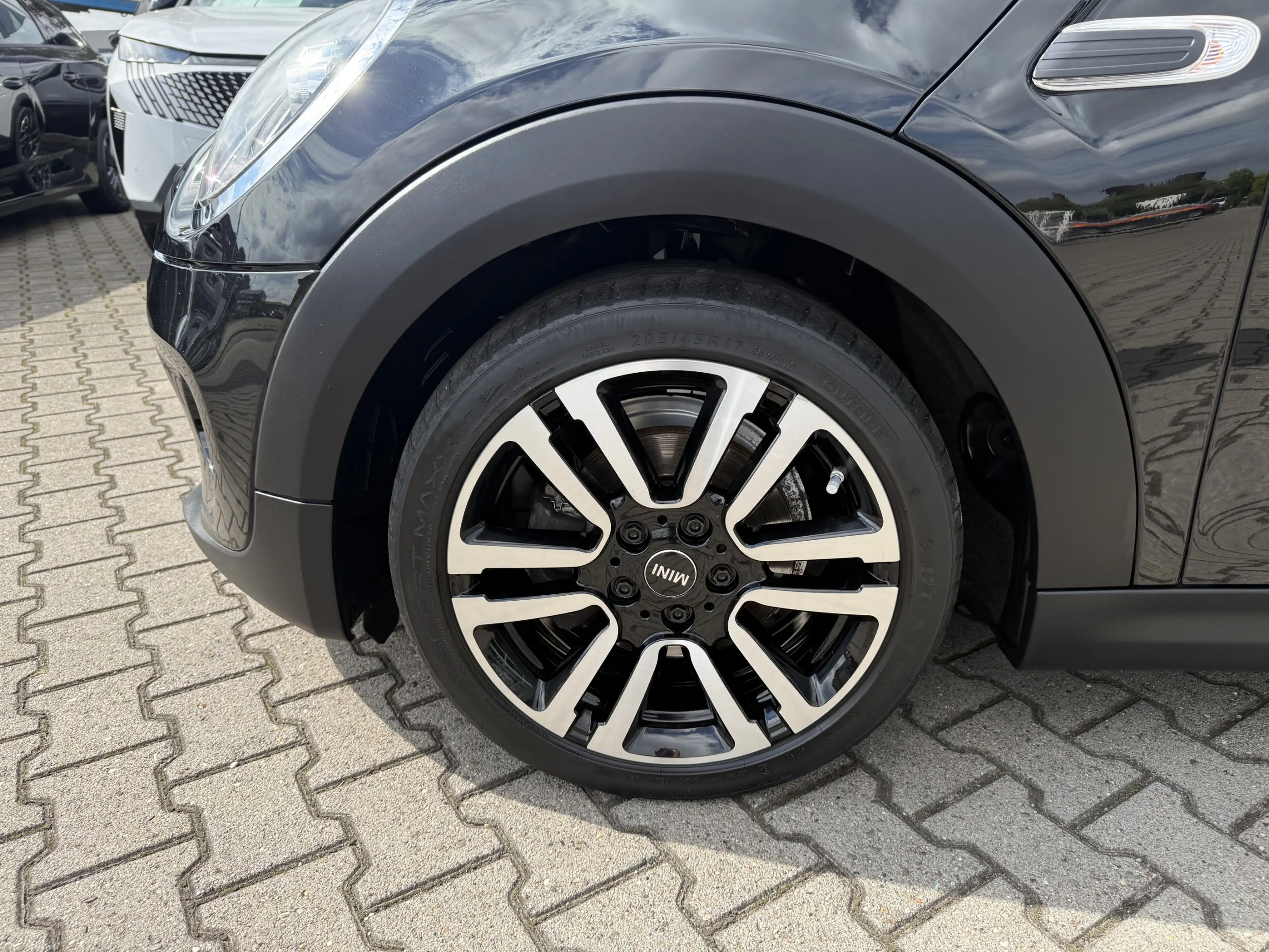 MINI Cooper D Cooper D, Schiebedach, — photo 9