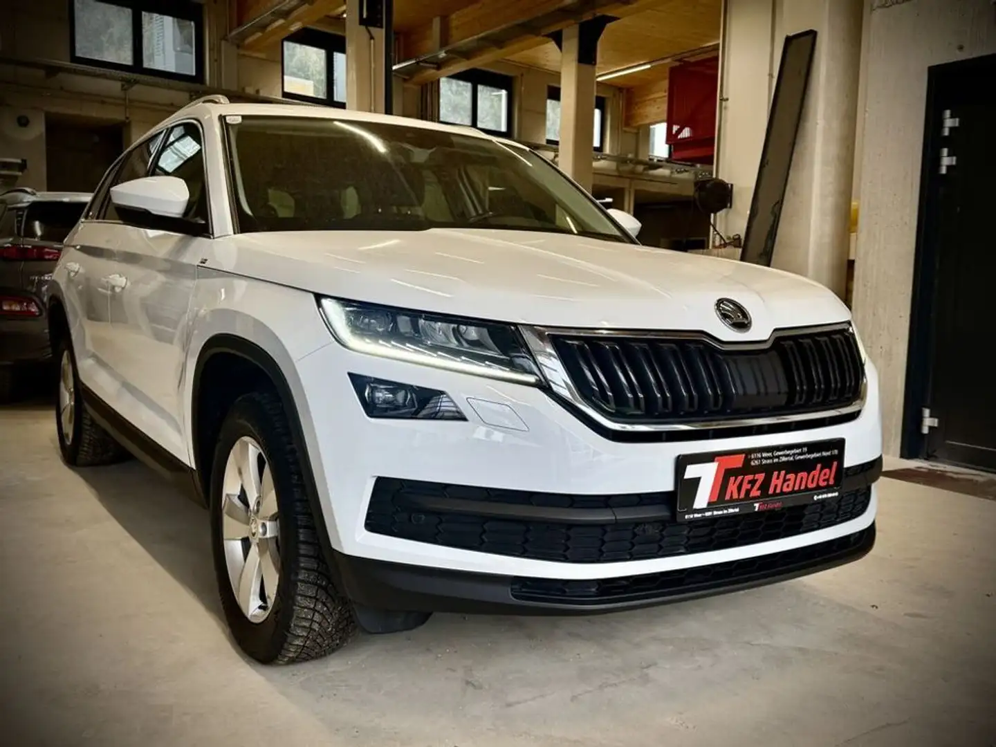 Skoda Kodiaq 1,4 TSI 4x4 Style DSG Weiß - 1