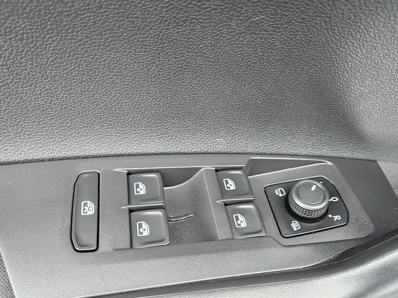 Volkswagen Taigo 1.0 TSI Life | Navigatie | Adapt. Cruise | PDC | C — photo 15