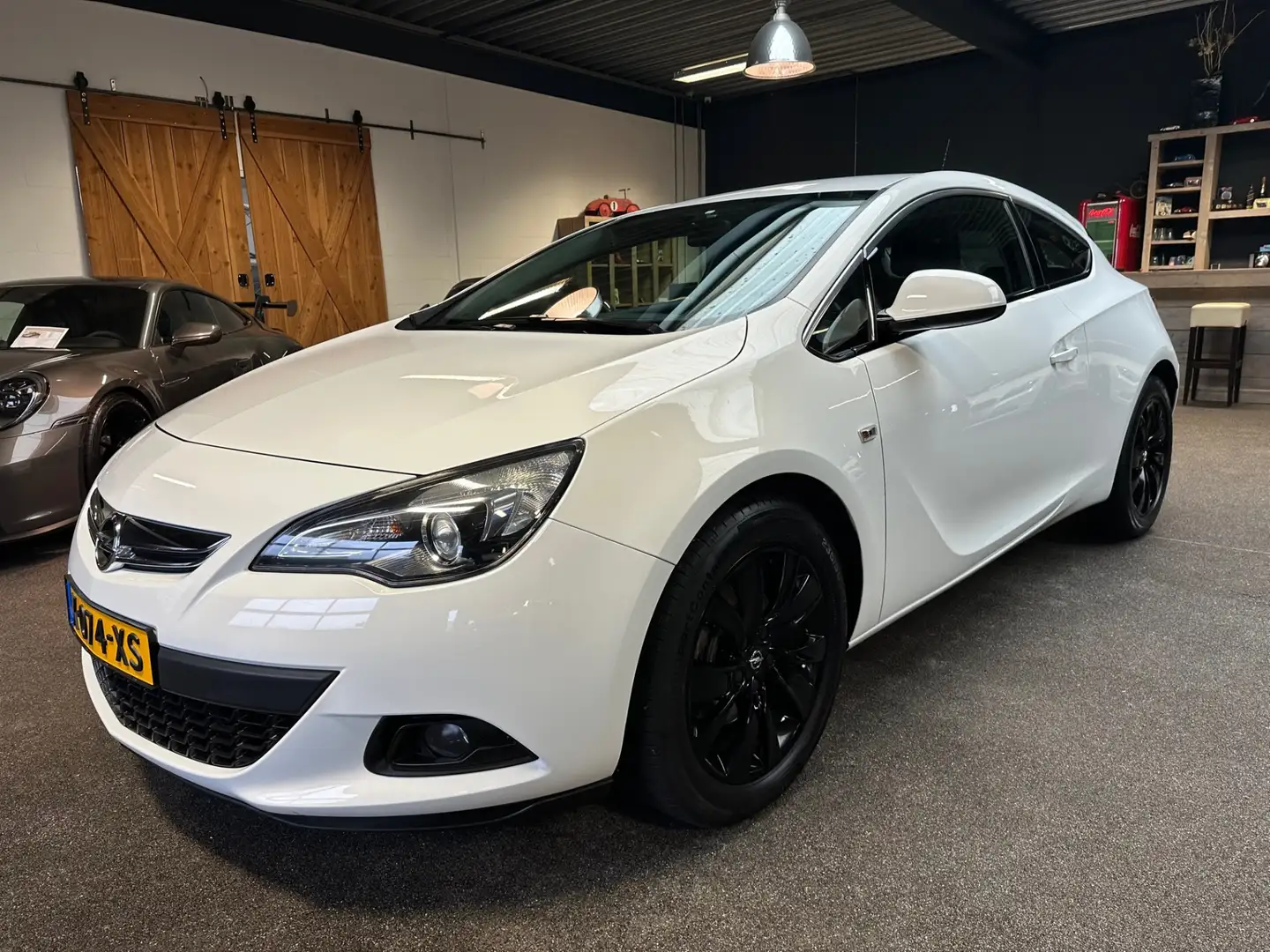 Opel Astra GTC 1.4 Turbo Sport 1ste eign*AIRCO*CRUISE-CONTROL Wit - 2