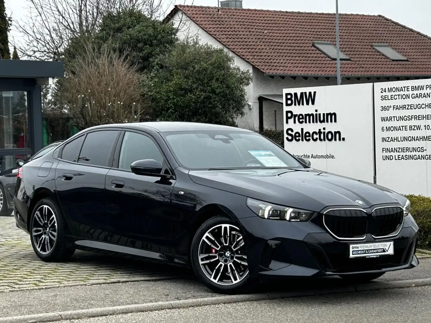 BMW 520 d M Sport Pro PanoDach.SurView ACC HUD Ha/Ka Schwarz - 2
