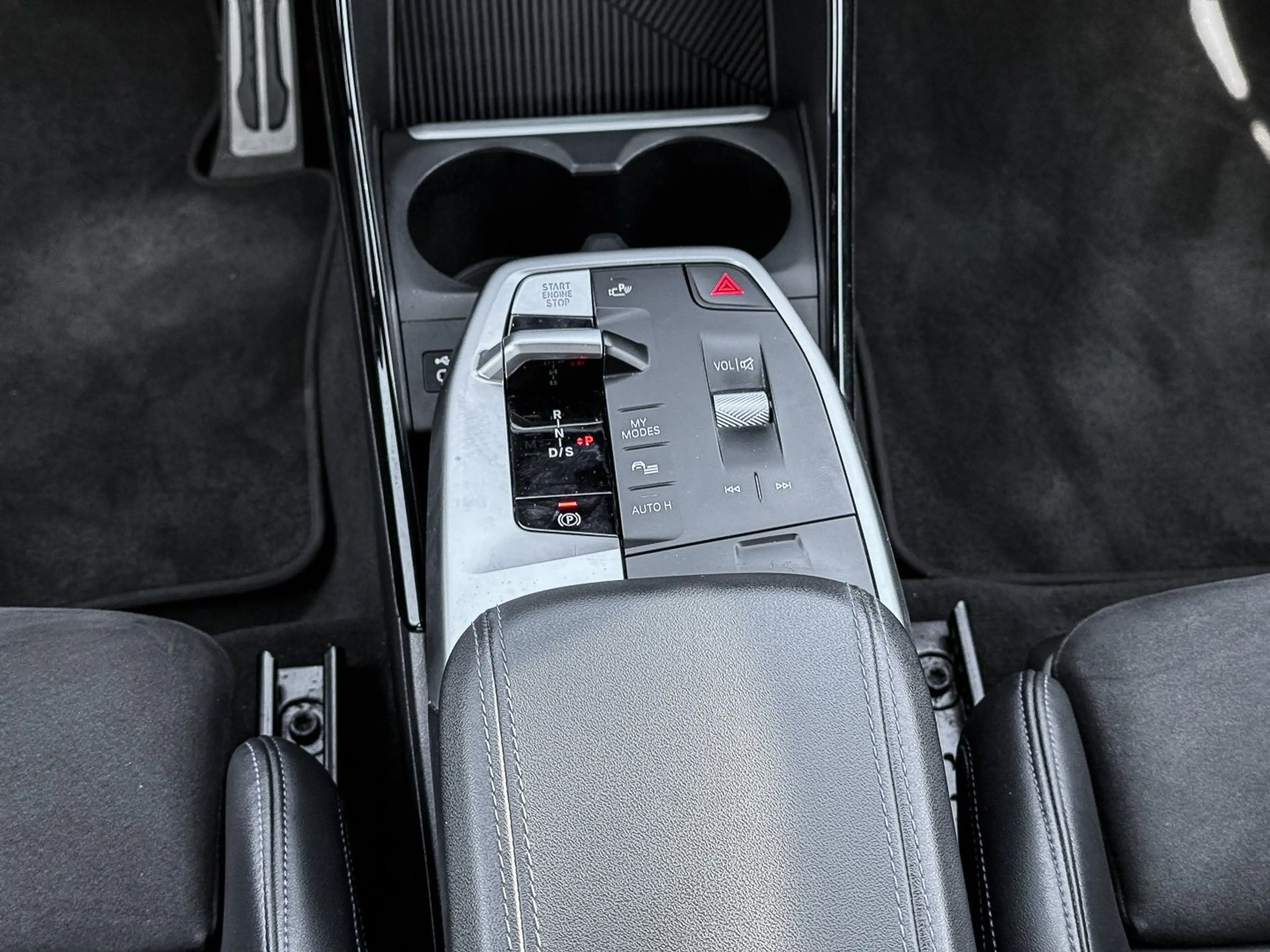 BMW 216 i M Sport+PANO+RFK+LED+PDC+V+H — photo 13