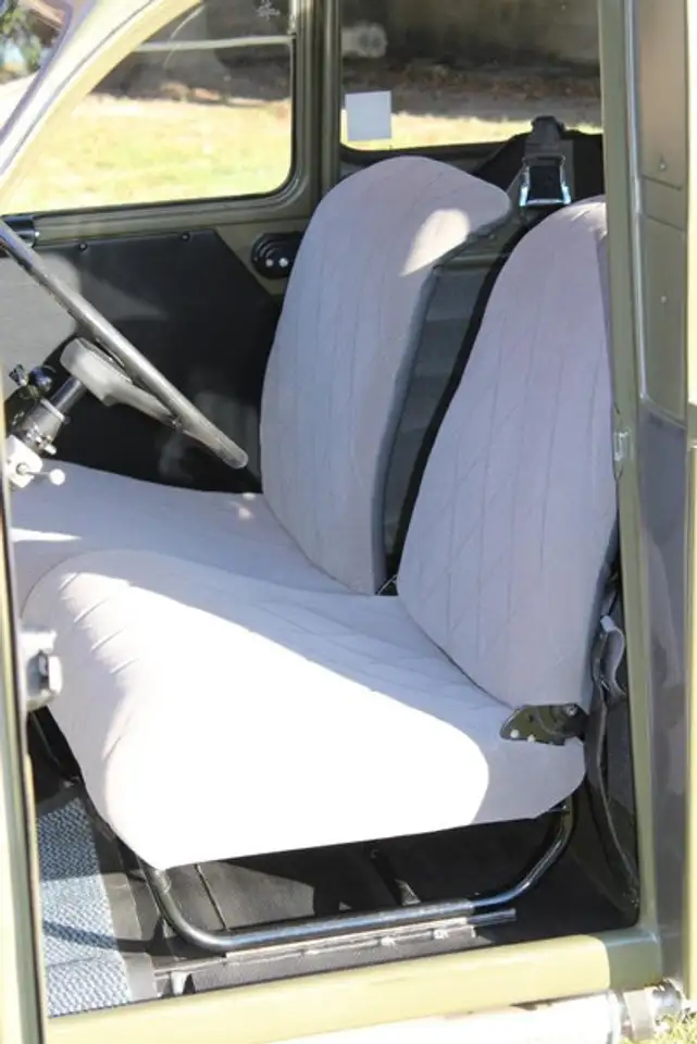 Citroen 2CV AK400, foto 12