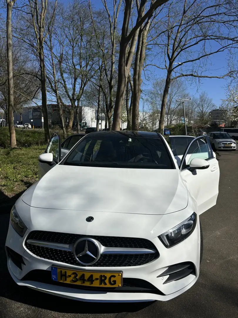 Mercedes-Benz A 160 Business Sol AMG Wit - 2