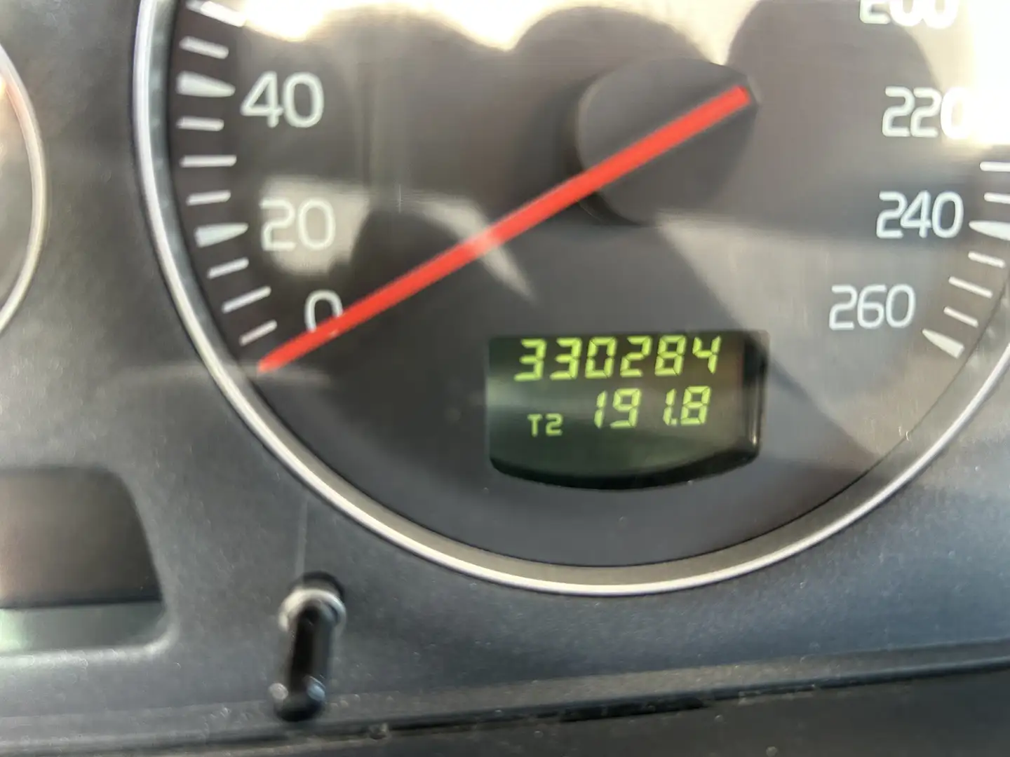 Volvo V70 2.4 D DPF Kinetic - 1