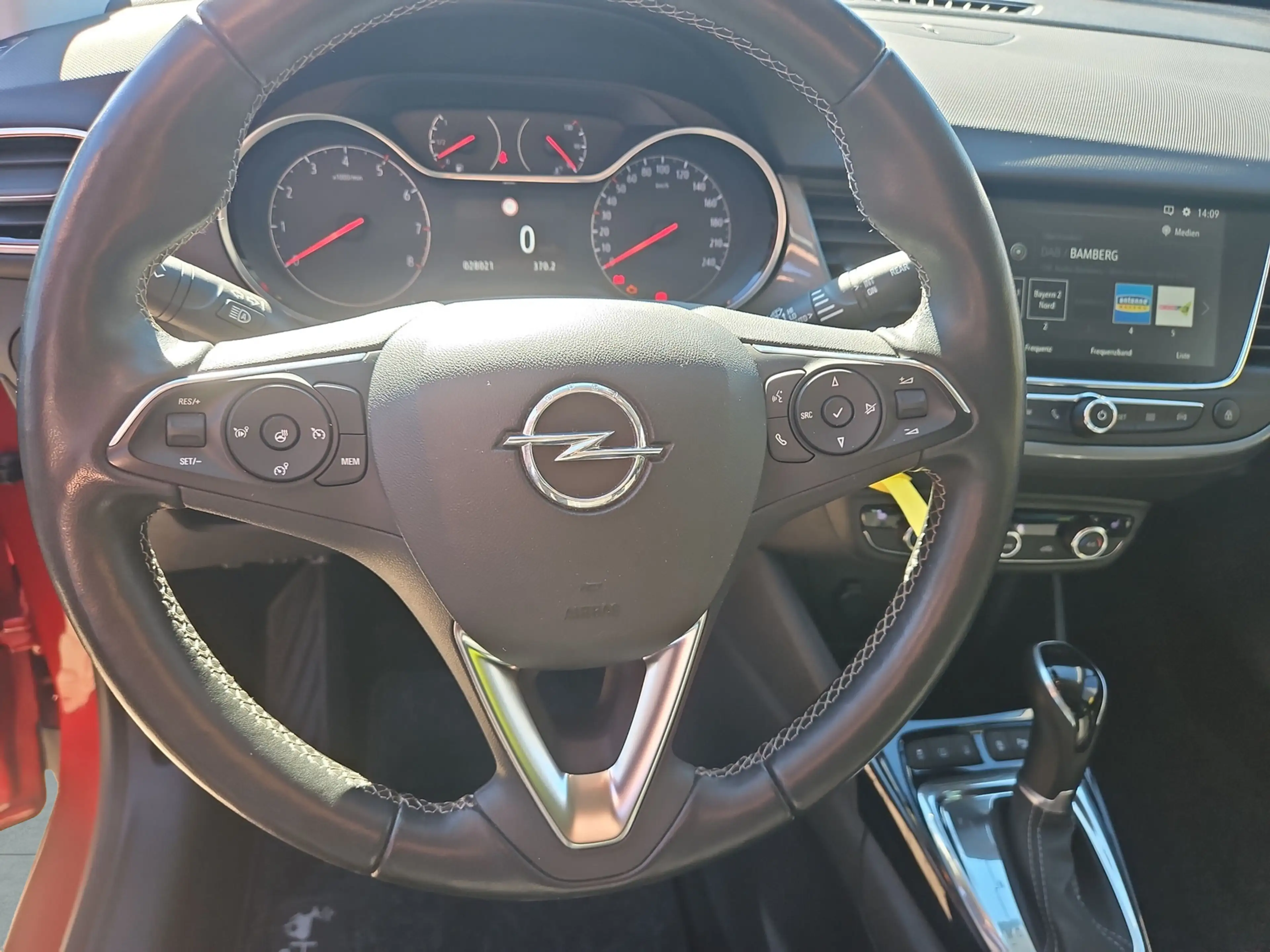 Opel Crossland X Crossland Elegance 1.2 AT+NAVI+KAMERA+PDC+SHZ+LKHZ — photo 11