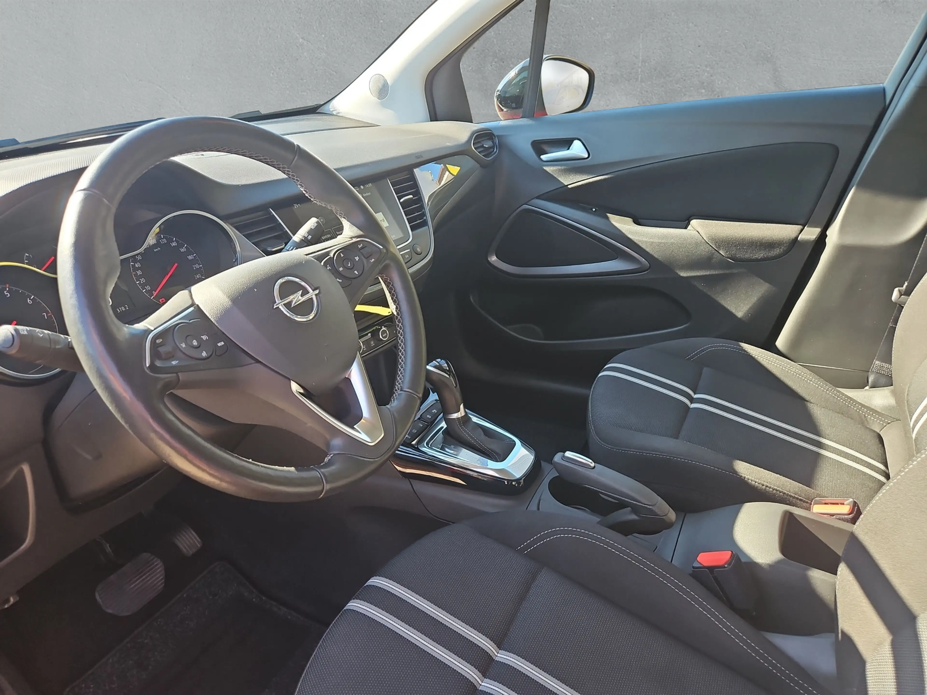 Opel Crossland X Crossland Elegance 1.2 AT+NAVI+KAMERA+PDC+SHZ+LKHZ — photo 9