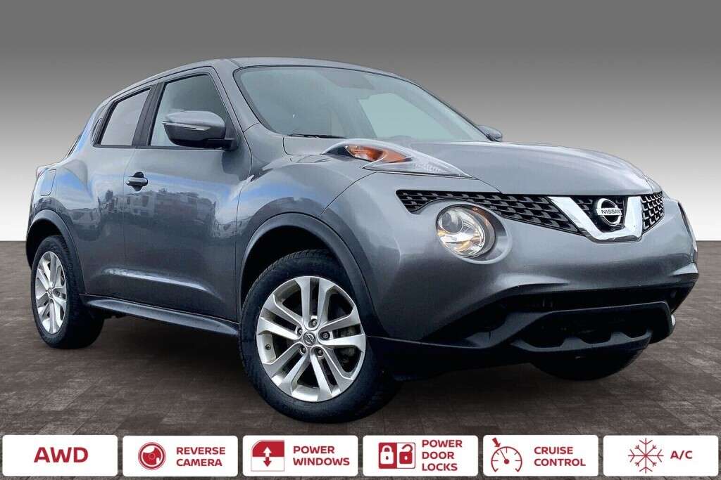 2016 Nissan Juke SV — снимка 1