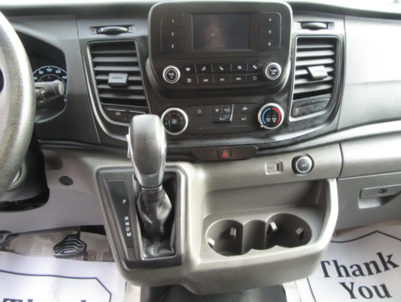 Ford Transit снимка Ford Transit