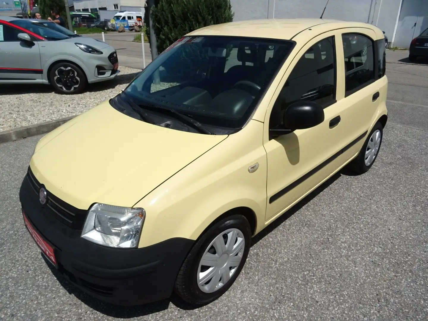 Fiat Panda 1.1 8V Active Jaune - 1