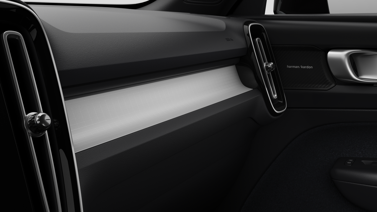 2026 Volvo XC40 Ultra Black Edition thumb 9
