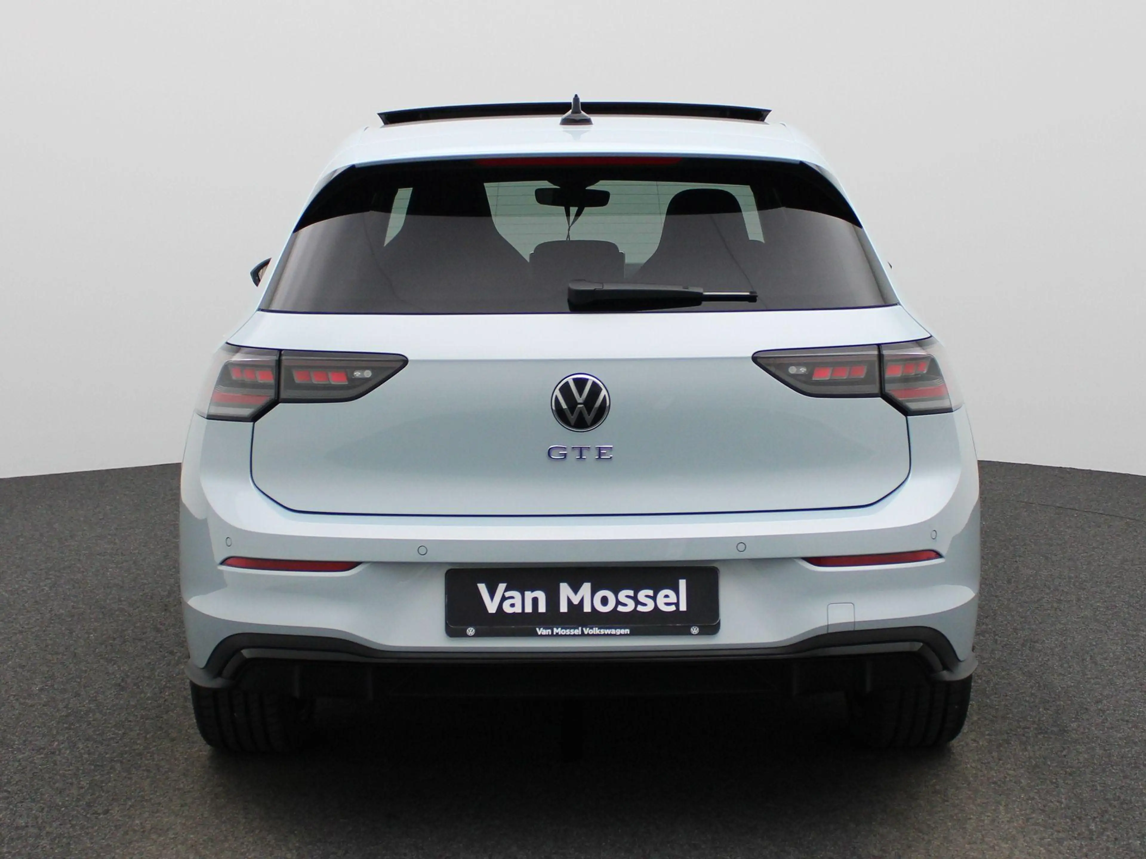 Volkswagen Golf GTE 1.5 eHybrid 272 PK | Panoramadak | Trekhaak | 18 I — photo 5
