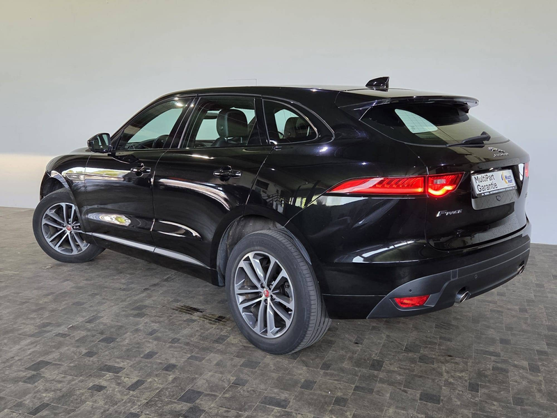 Jaguar F-Pace 2,0 T AWD, Pano, Meridian, Leder — photo 7