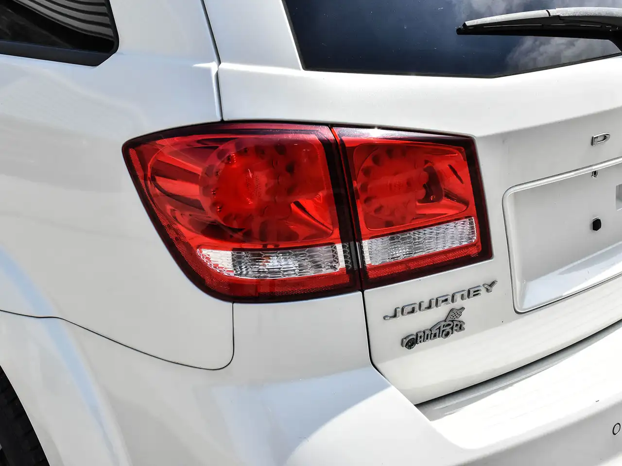 Dodge Journey снимка Dodge Journey