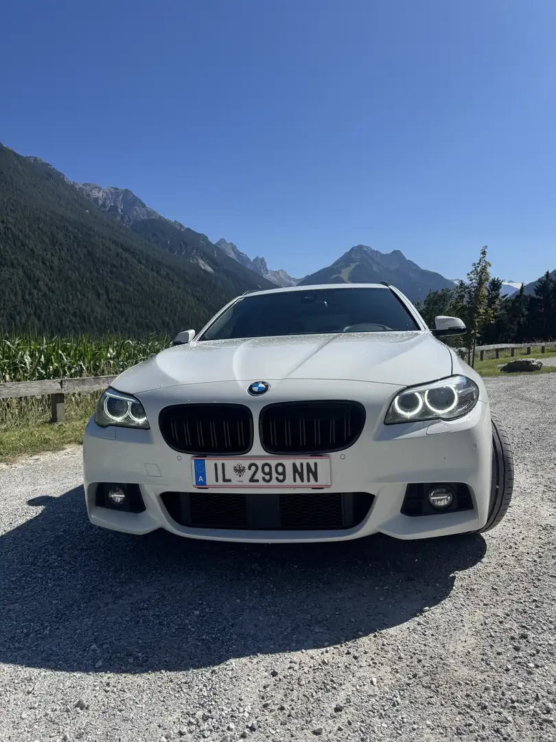 BMW 530 530d xDrive Touring Aut. Weiß - 2