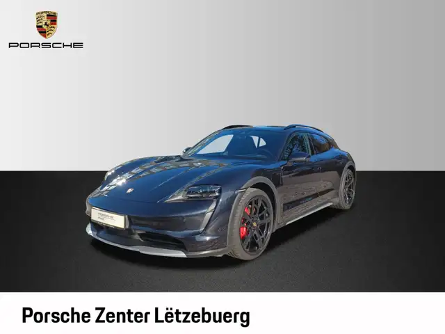 Porsche Taycan 4S Cross Turismo