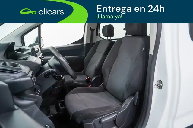 Peugeot Rifter view 14