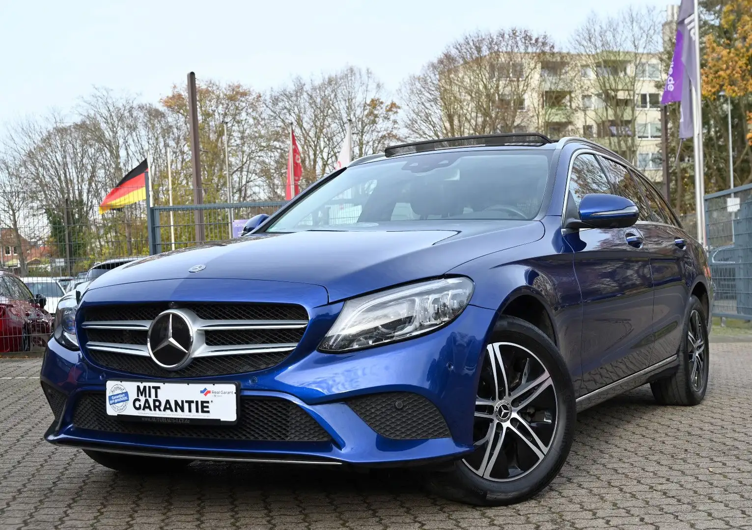 Mercedes-Benz C 220 d Avantgarde 4Matic Leder PANO NAV LED AHK Bleu - 1
