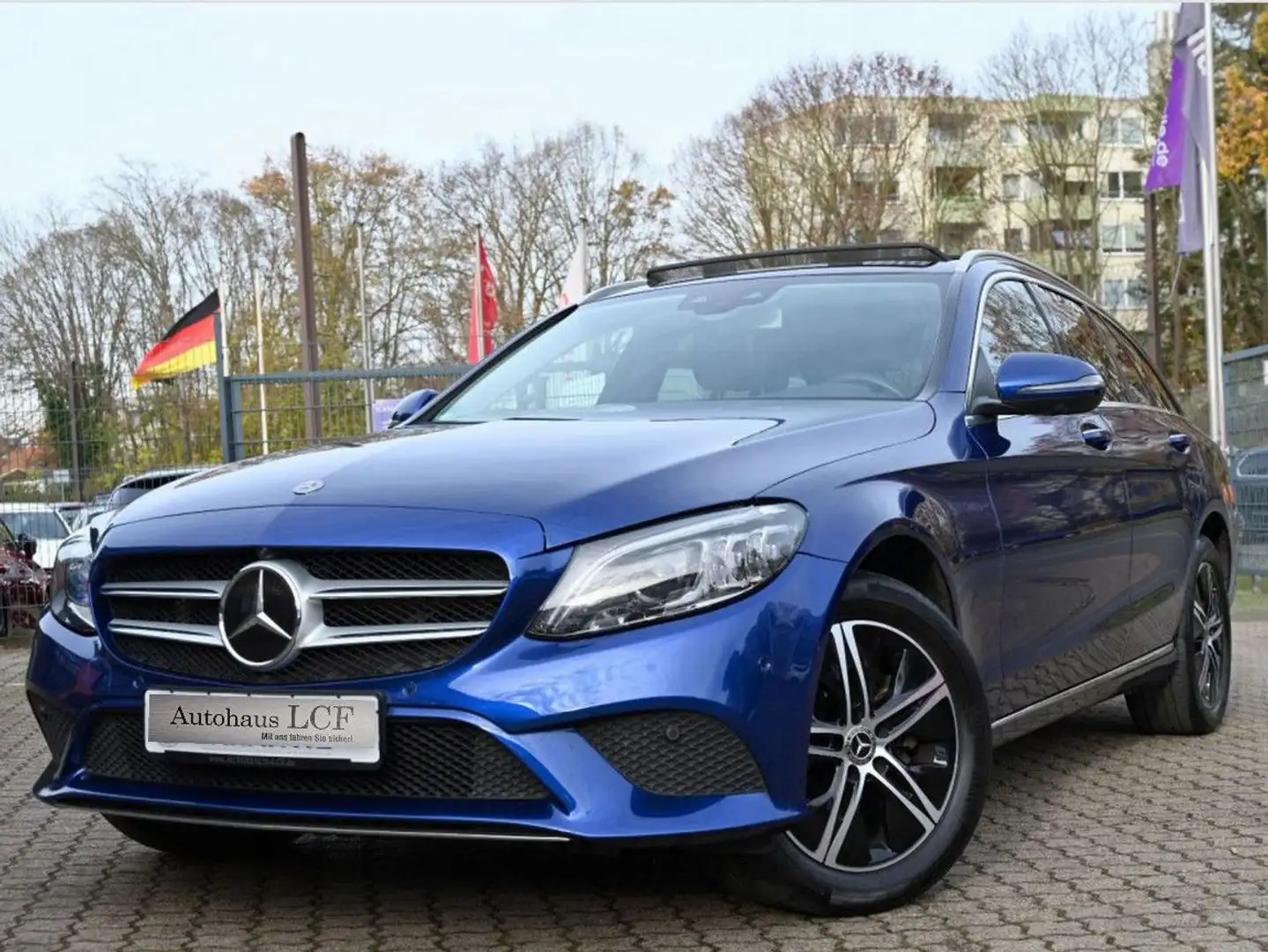 Mercedes-Benz C 220 d Avantgarde 4Matic Leder PANO NAV LED AHK Blau - 1