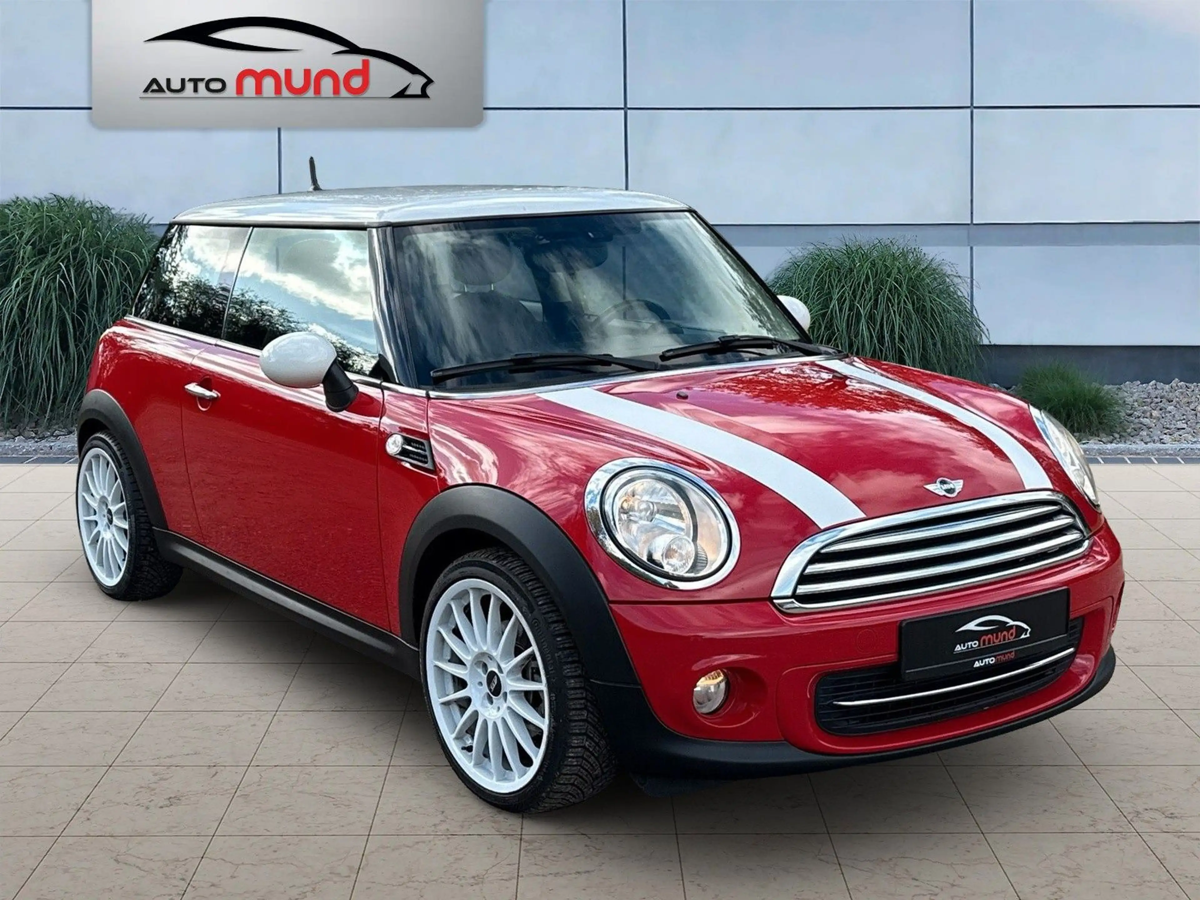 MINI Cooper 1.6*PDC*Sitzheizung*Allwetter*Garantie*USB* — photo 4
