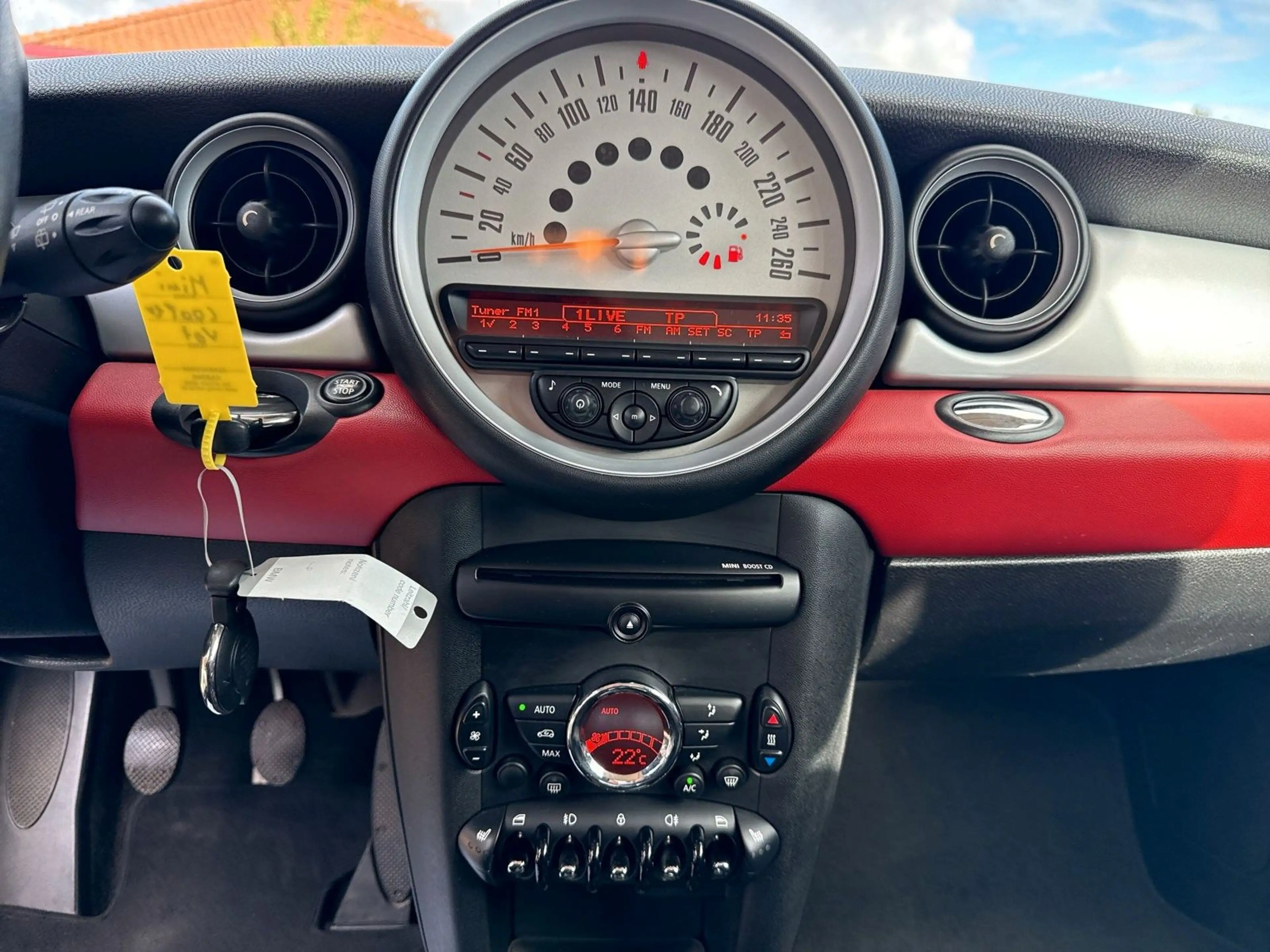 MINI Cooper 1.6*PDC*Sitzheizung*Allwetter*Garantie*USB* — photo 8