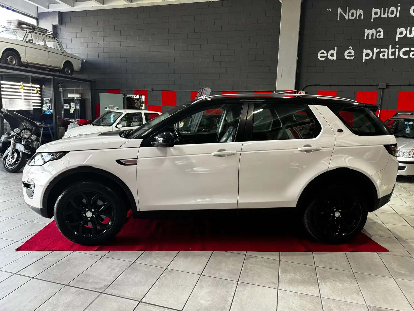 Land Rover Discovery Sport 2.0 td4 HSE Luxury awd 150cv auto White - 2