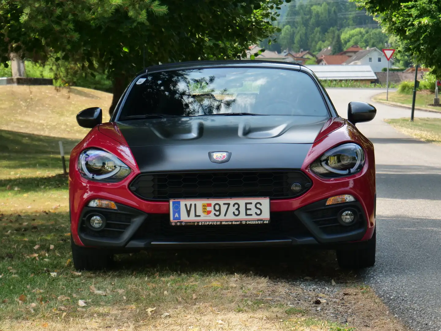 Abarth 124 Spider Abarth 124 Spider Rood - 2