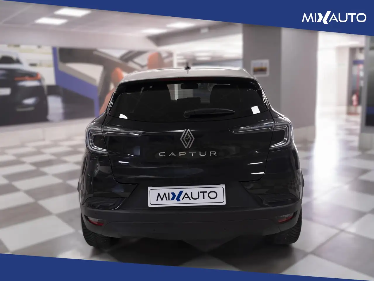 Renault Captur 1.0 TCE Techno 90CV GPL 4