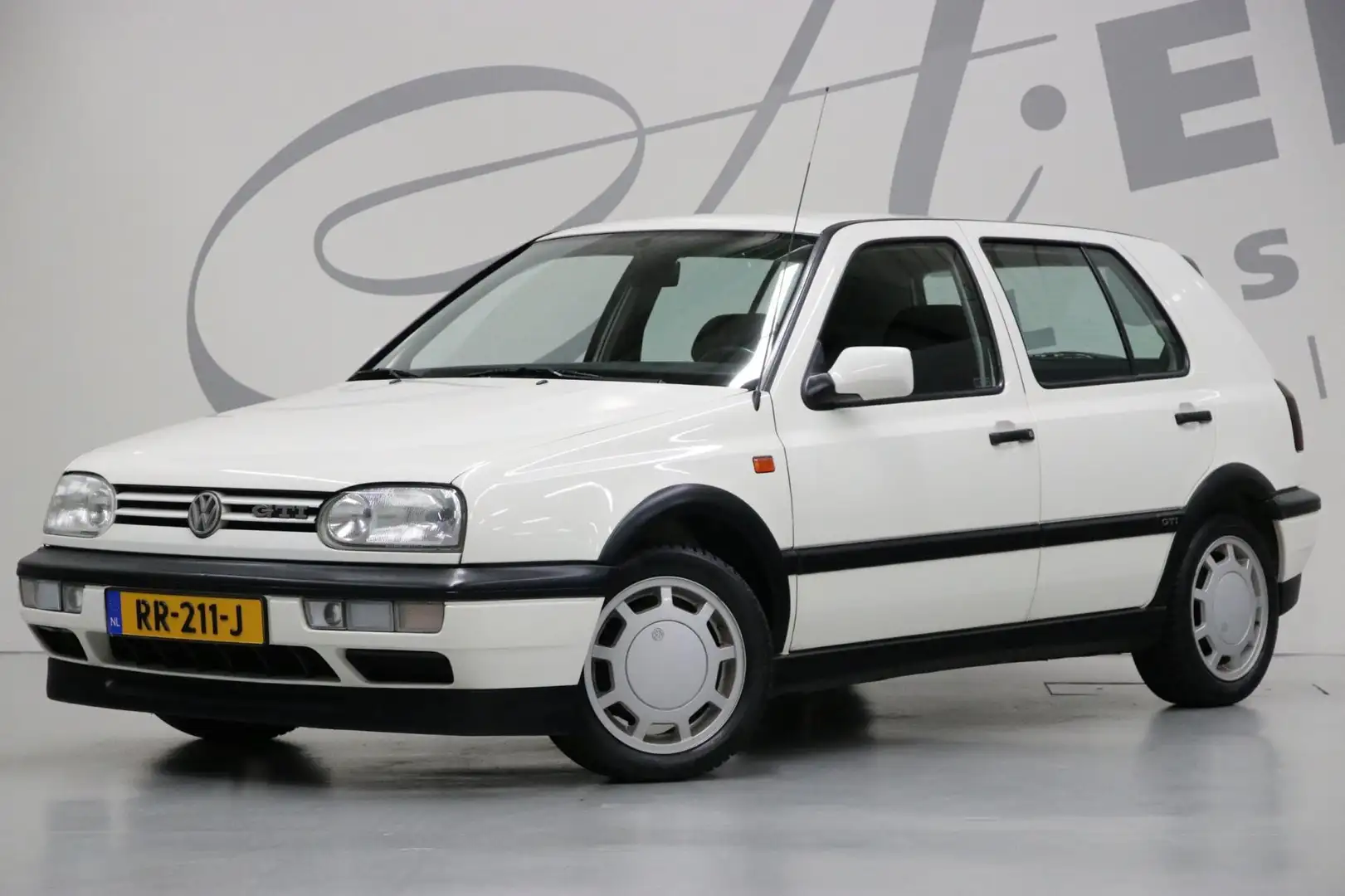 Volkswagen Golf GTI 2.0 III G-Kat 116pk Blanc - 1