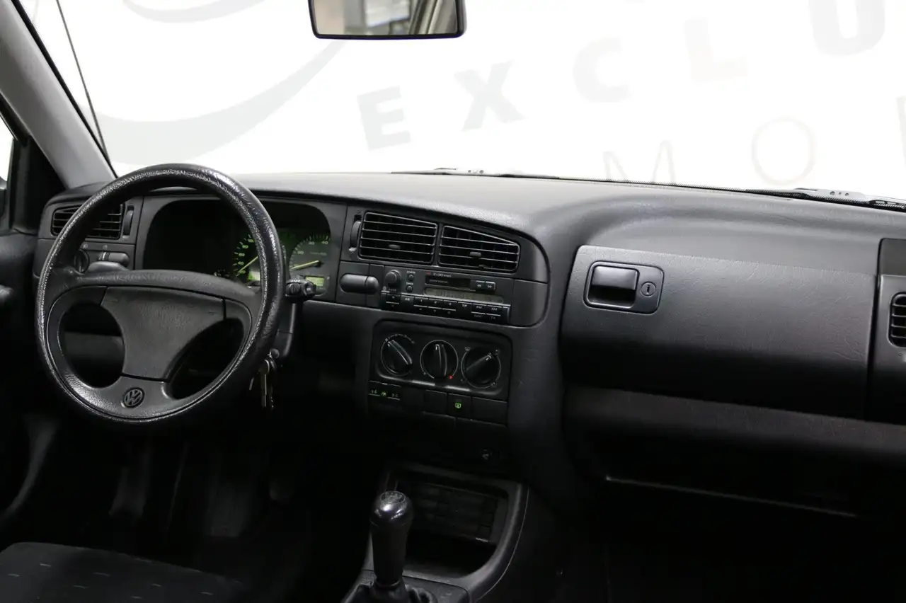 Volkswagen Golf GTI 2.0 III G-Kat 116pk, foto 6