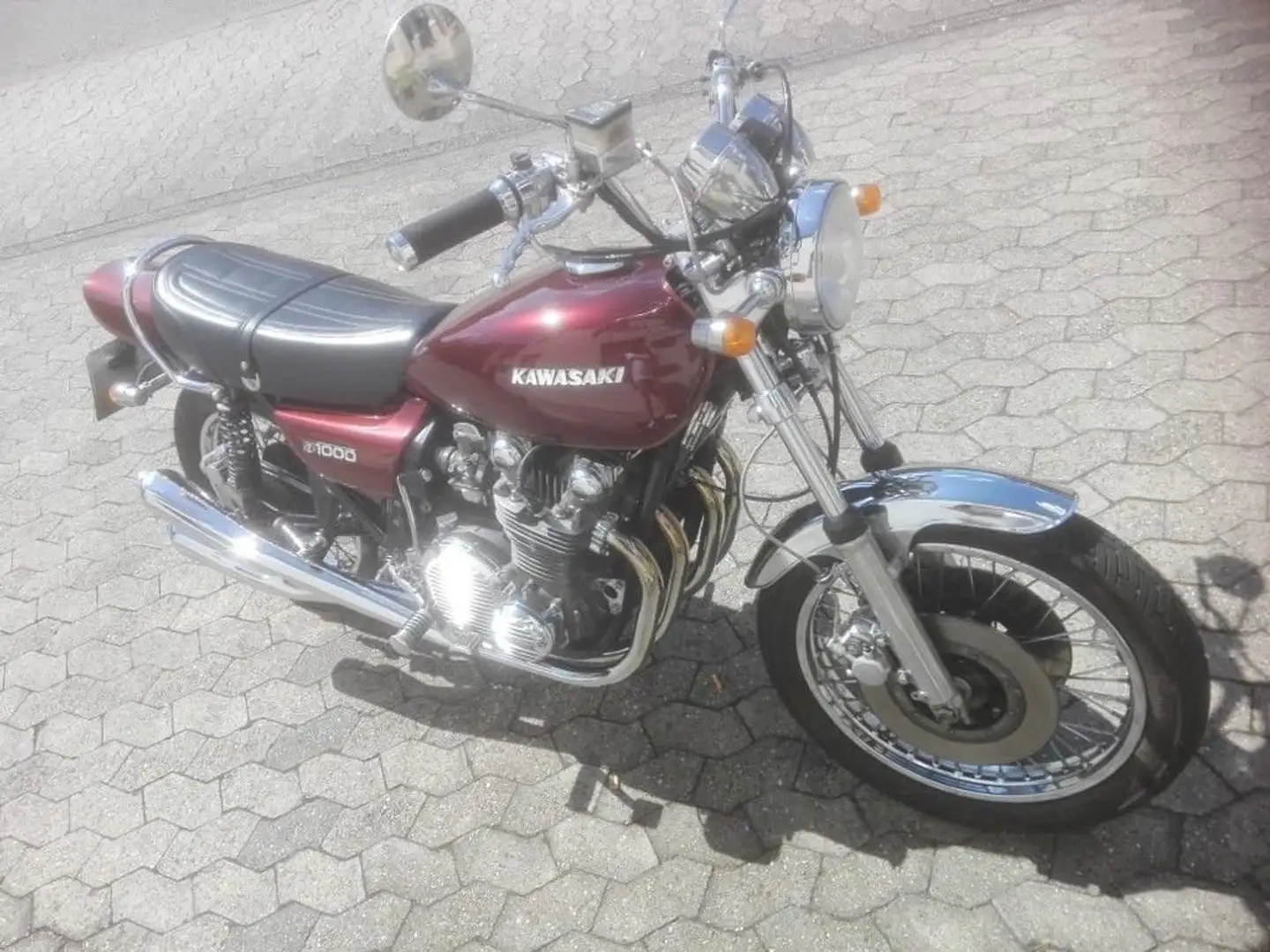 Kawasaki Z 1000 Mauve - 1