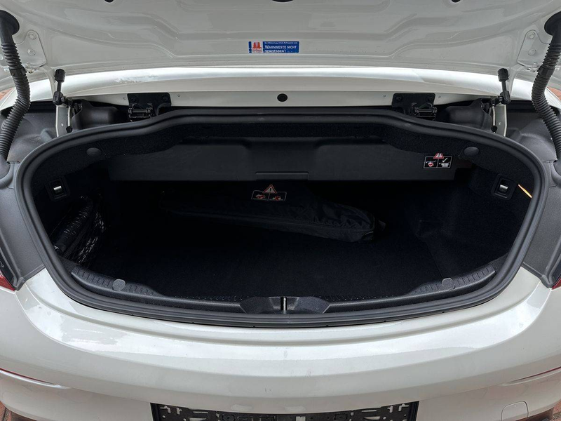Mercedes-Benz C 300 C 300 Cabrio AMG Line — photo 13