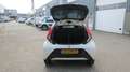 Toyota Aygo 1.0 VVT-i x-play Weiß - thumbnail 7