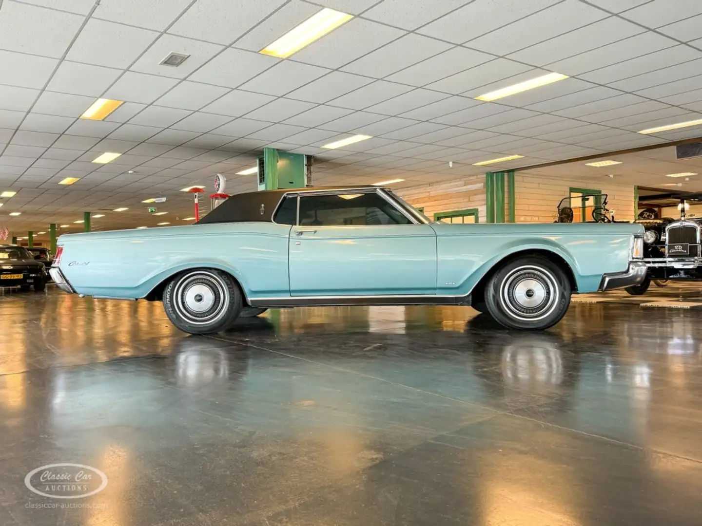 Lincoln Continental Mark III  - ONLINE AUCTION Azul - 2