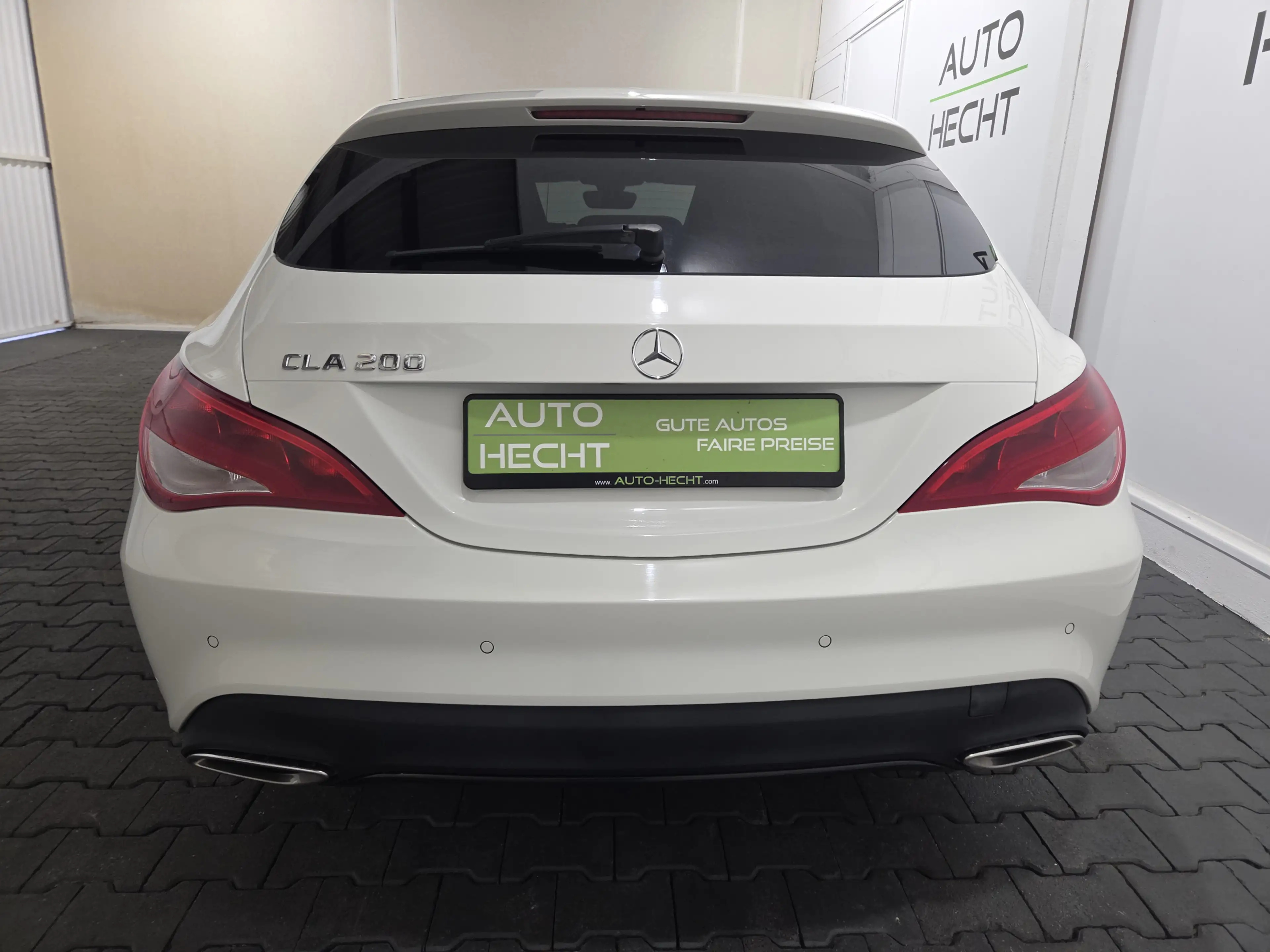 Mercedes-Benz CLA 200 7G-DCT Urban, Panorama, Kamera — photo 6