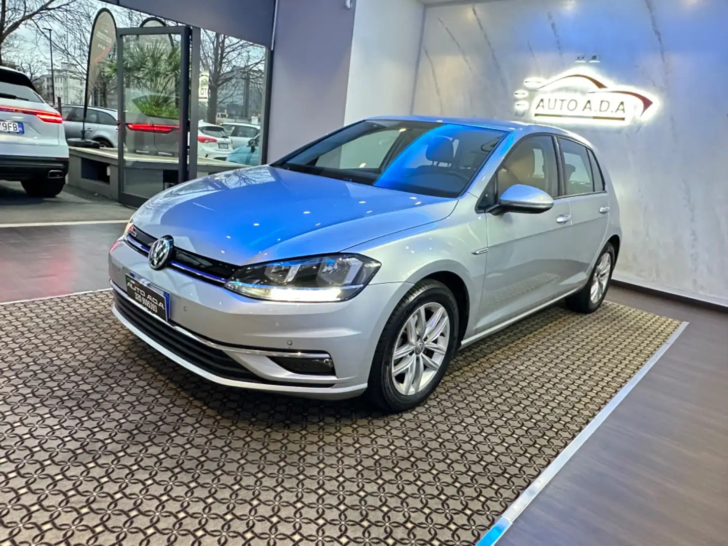 Volkswagen Golf 1.5 TGI DSG 5p. Highline BlueMotion Technology Grigio - 2