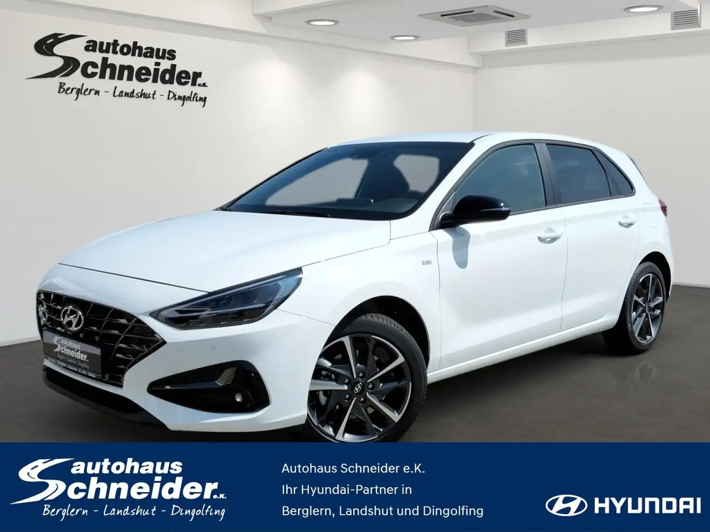 Hyundai i30 MJ25 1.5 TGDi 48V 6M/T Sondermodell ADVANTAGE Weiß - 1