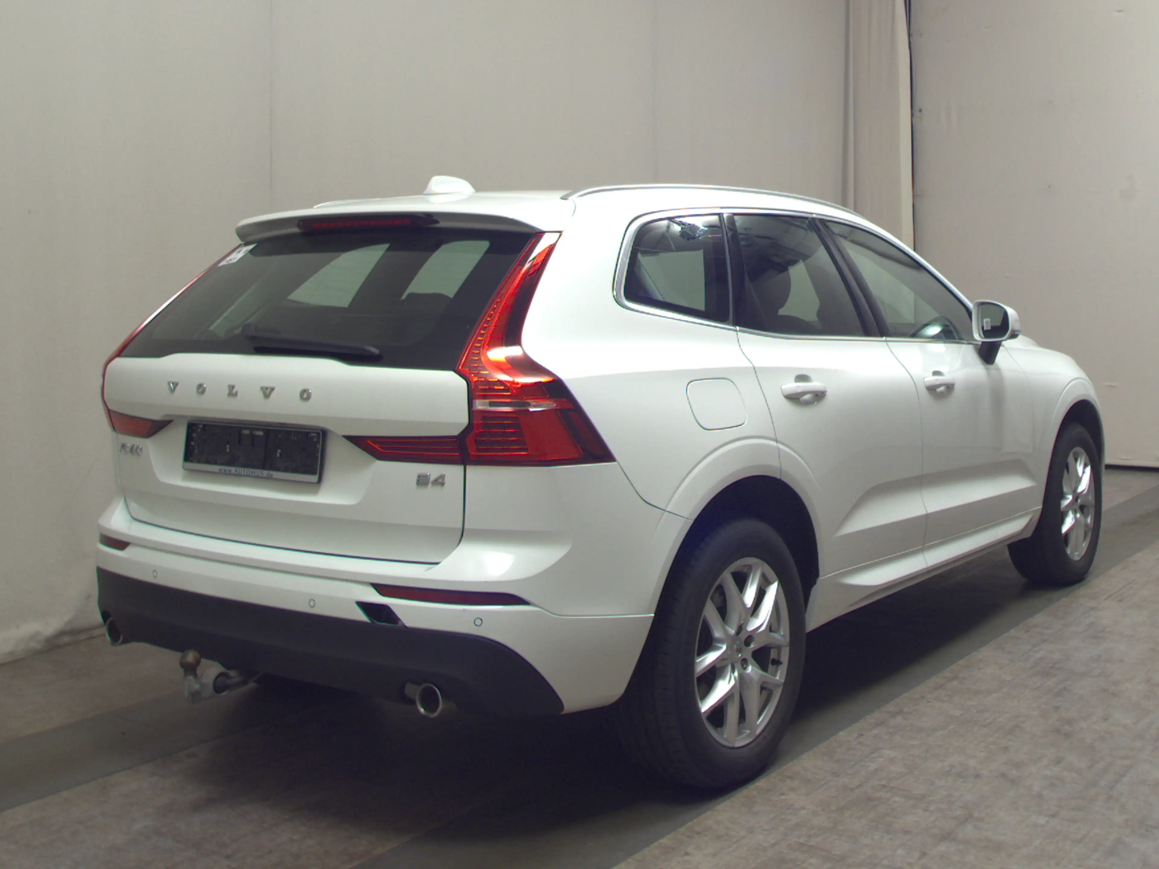 Volvo XC60 XC60 B4 Momentum Pro Navi LED H-K RFK AHK — photo 4