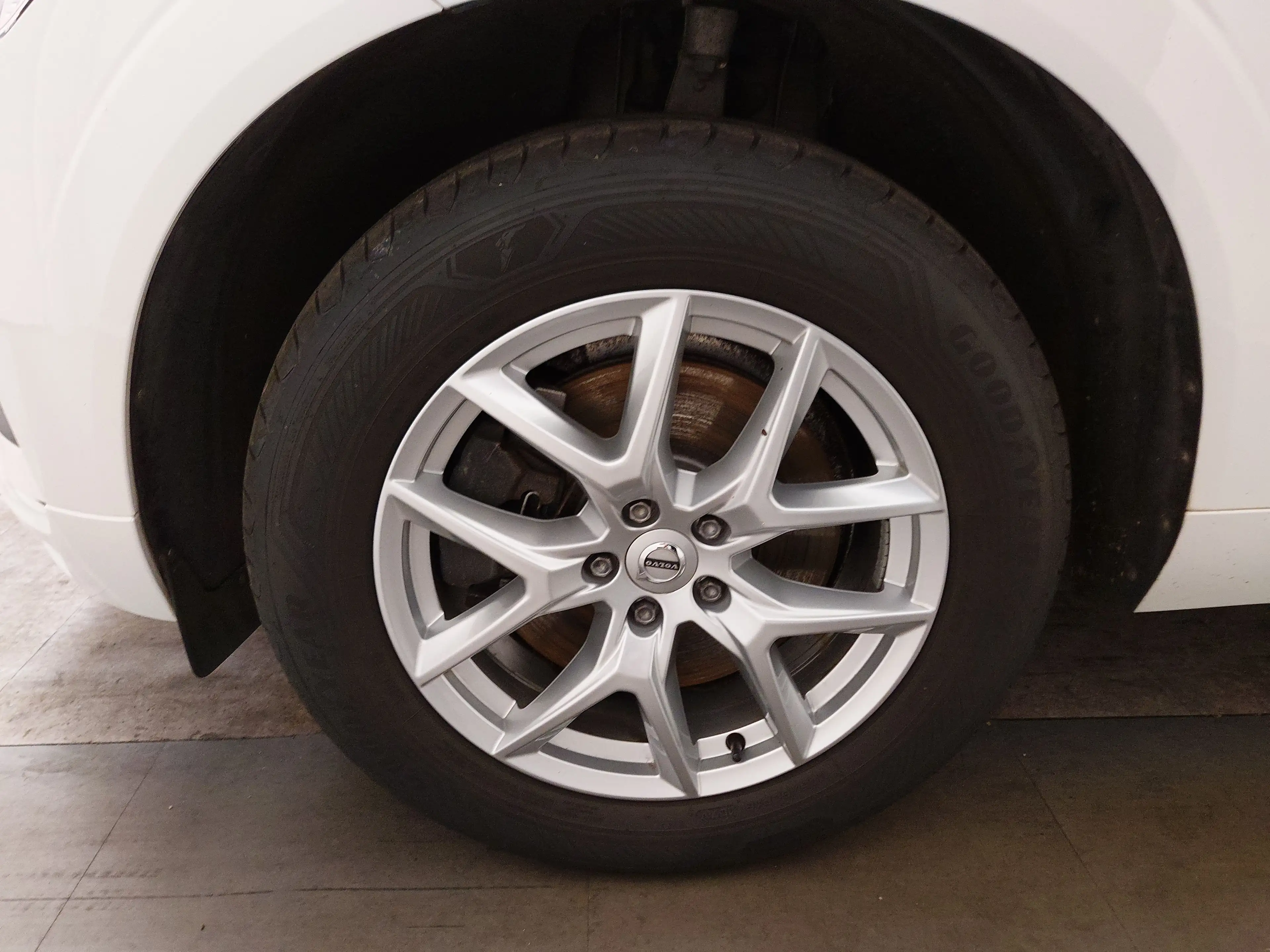 Volvo XC60 XC60 B4 Momentum Pro Navi LED H-K RFK AHK — photo 8