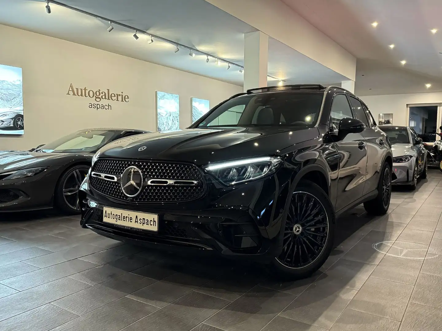 Mercedes-Benz GLC 450 d 4Matic|Edition|AMG Line|Night|Sound|20" Noir - 1