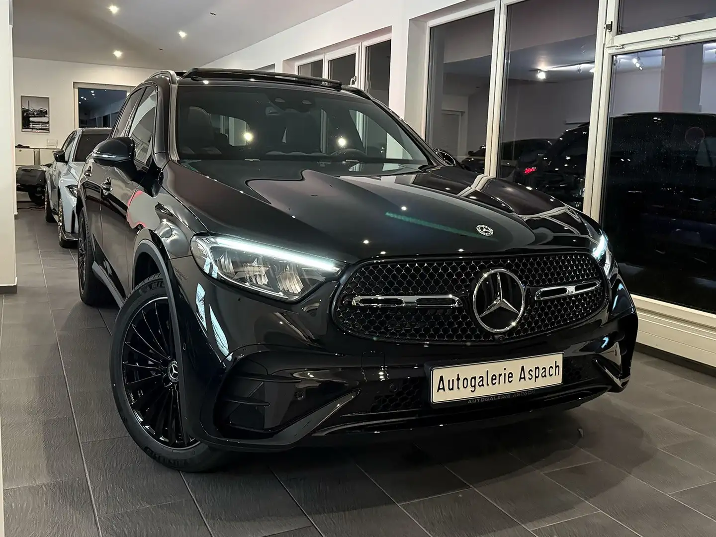 Mercedes-Benz GLC 450 d 4Matic|Edition|AMG Line|Night|Sound|20" Noir - 2