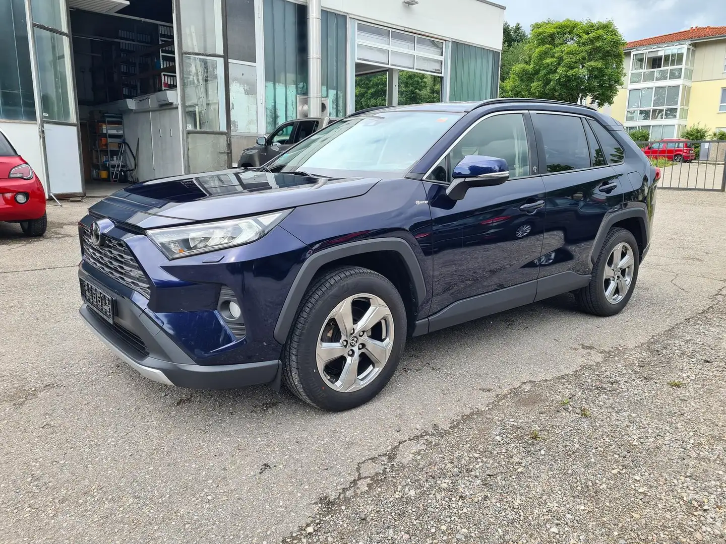 Toyota RAV 4 4x4 Team Deutschland Navi AHK TECHNIK Blau - 1