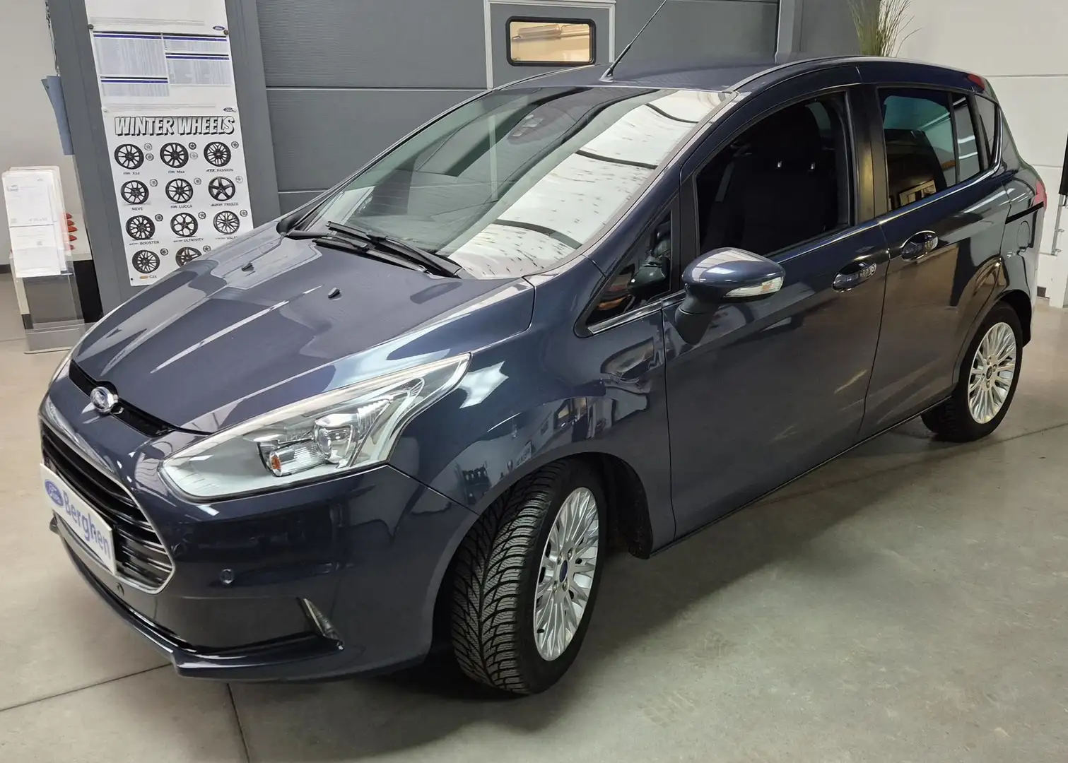 Ford B-Max EcoBoost Titanium Start-Stop Gris - 2