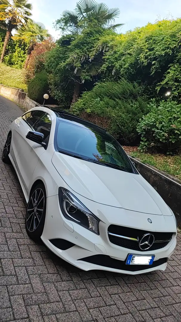 Mercedes-Benz CLA 200 CLA Shooting Brake Sport automatic Bílá - 1